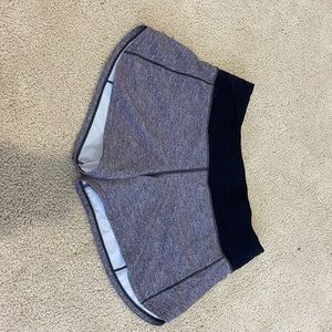 NWOT grey lululemon speed ups 4 inch mid rise